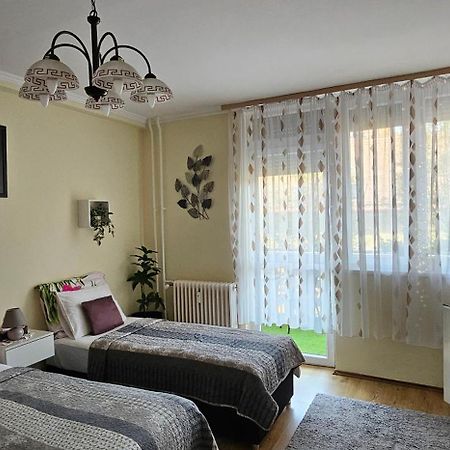 Anna Gyoengye Apartman Debreczyn Zewnętrze zdjęcie