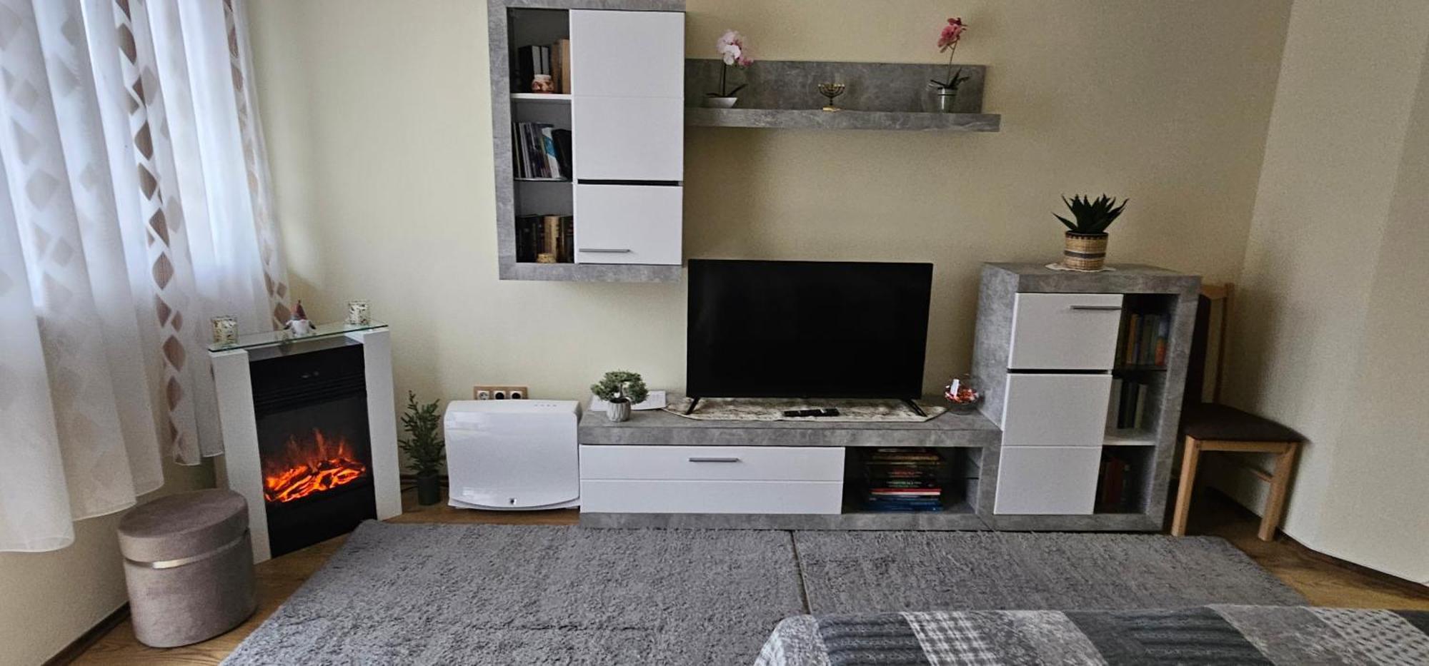 Anna Gyoengye Apartman Debreczyn Zewnętrze zdjęcie