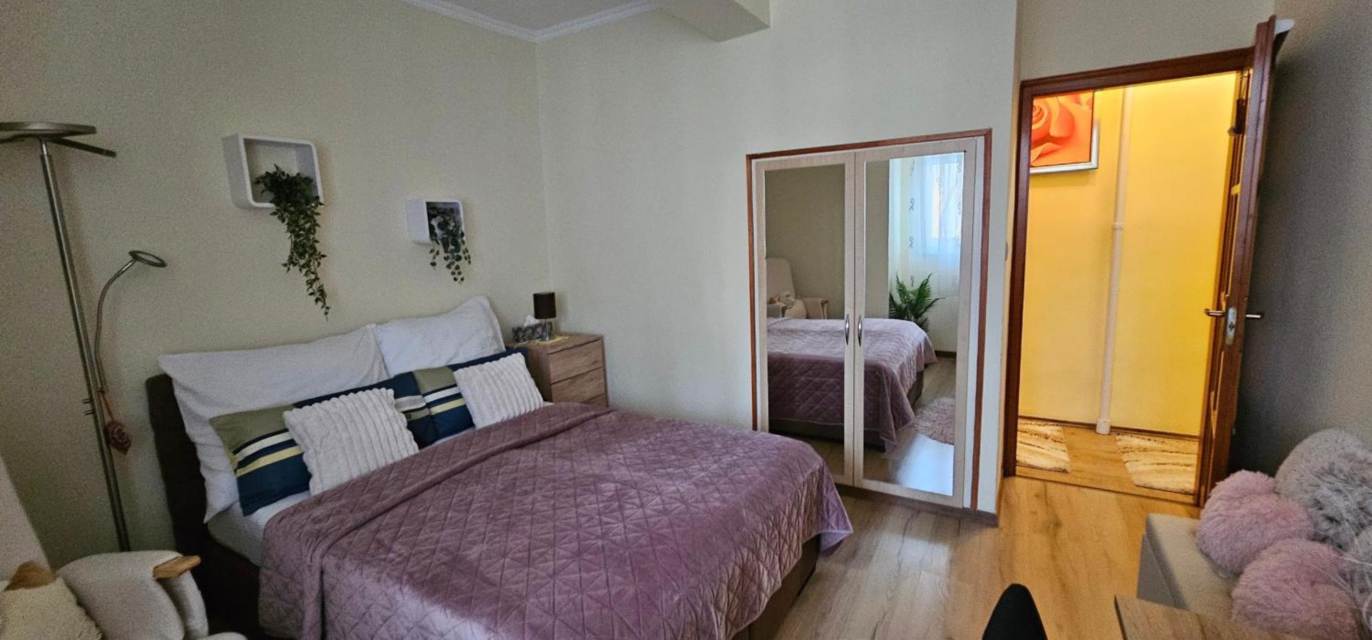 Anna Gyoengye Apartman Debreczyn Zewnętrze zdjęcie